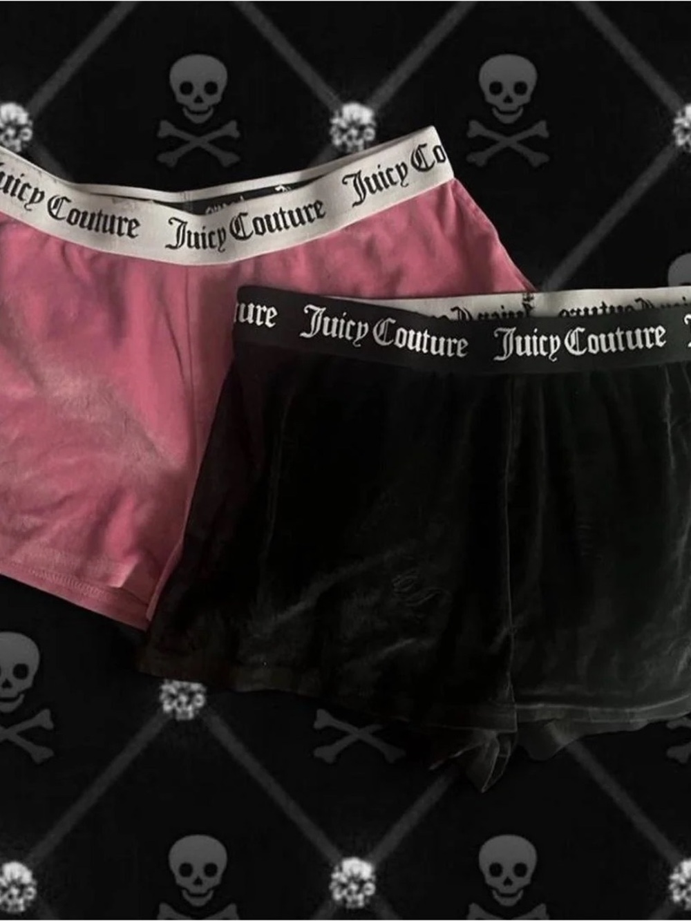 Set of 2Juicy  Couture Black &Pink Athletic Lounge Shorts with Logo Waistban
